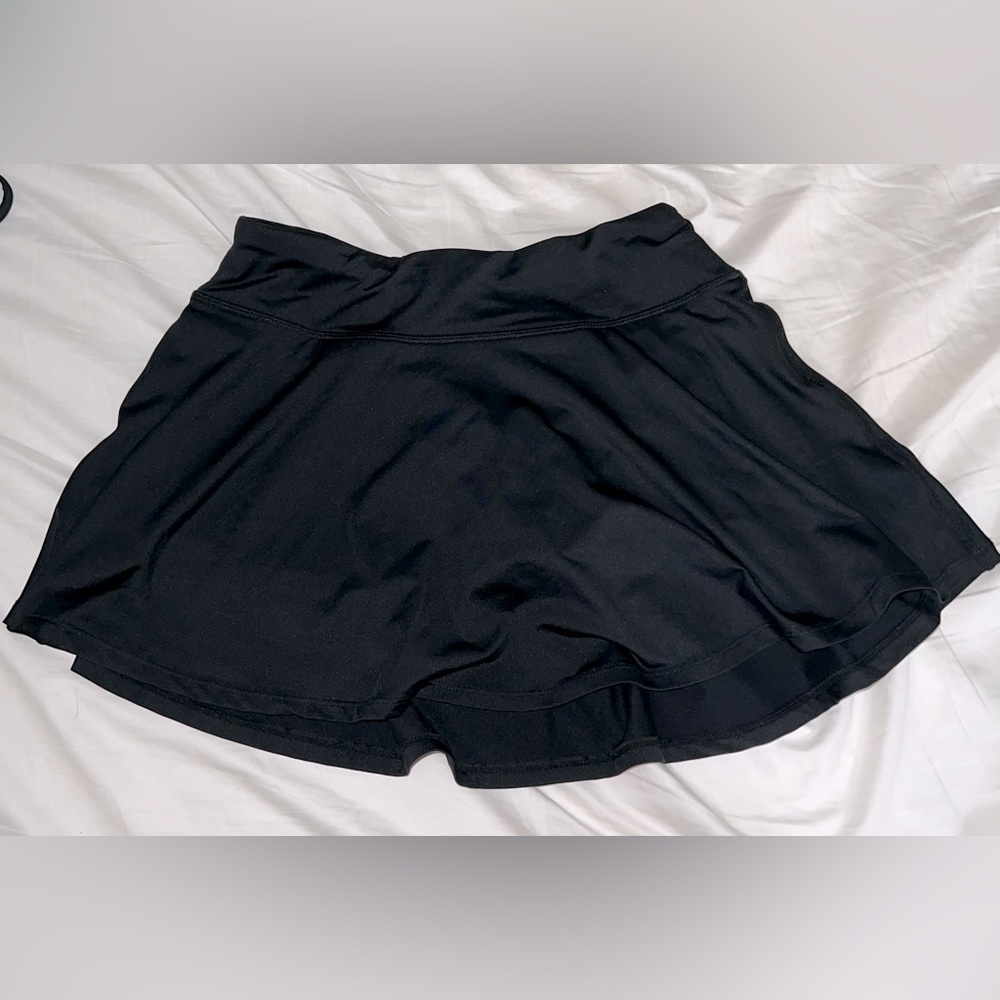 Black sporty cute mini skort.